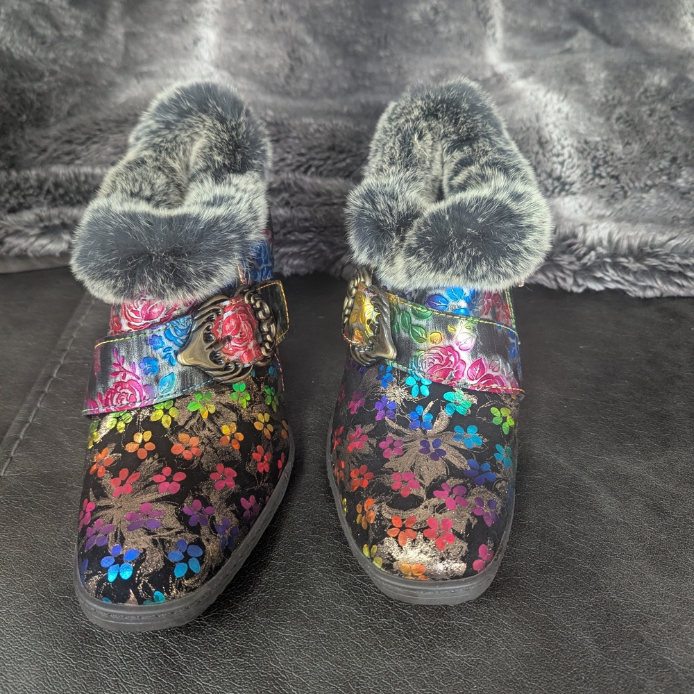 Floral Patterned Fur-Trimmed Women's Shoes